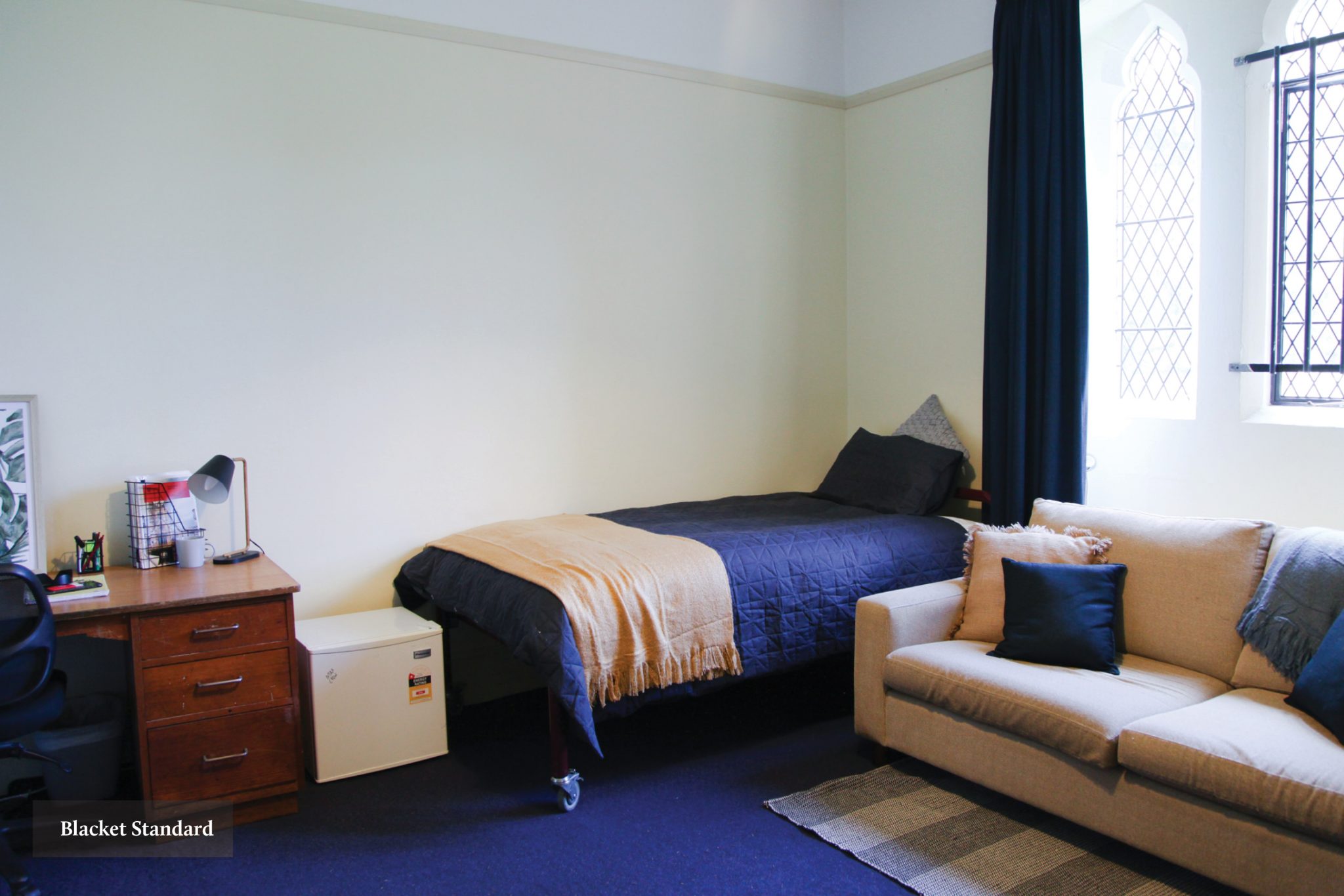 Generally speaking there are three standards of Undergraduate rooms allocated according to seniority and contribution to College: Freshmen rooms in the Arnott/Chapel Court buildings; larger rooms in the heritage buildings; and rooms with ensuite bathrooms and air-conditioning in the new Ivan Head Building. Each room is furnished with a bed, desk, desk chair and wardrobe. Other small items of furniture may be brought into College except in the Head Building which are fully furnished. All rooms have unlimited WiFi connectivity. Residence over University breaks is available upon application.