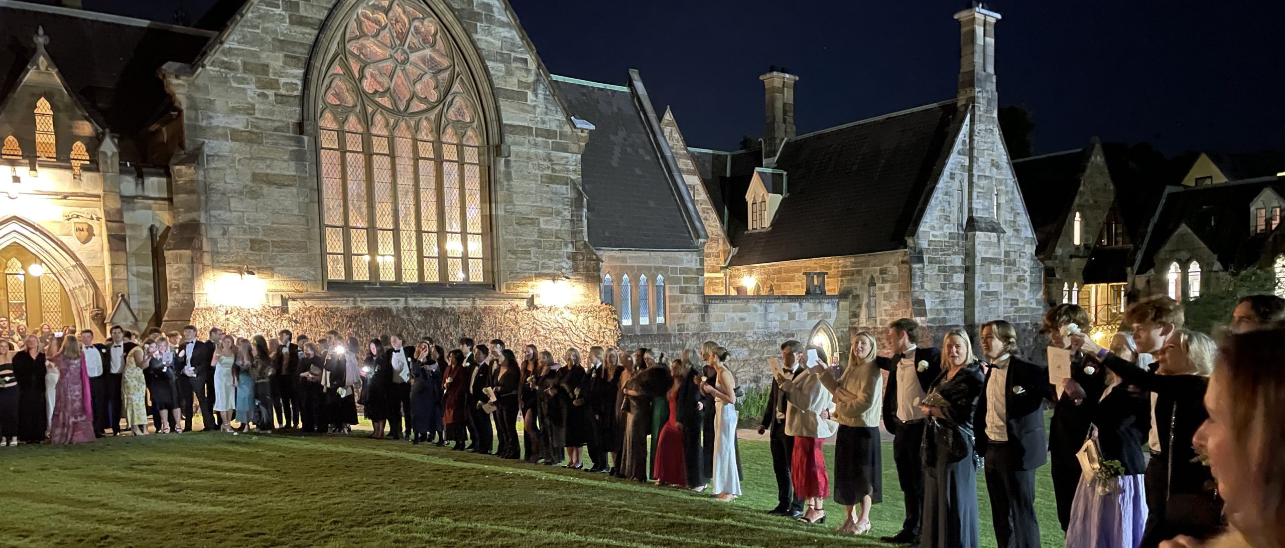 Mothers Gather for Annual Dinners with Sons and Daughters